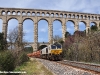 la locomotiva Cl77 della ECR con il treno 61285 carico di bauxite lungo la linea  La linea Ã¨ Miramas-Aix en Provence, nei pressi di Aqueduc de Roquefavour. (04/04/2011; foto Pietro Zitano / tuttoTreno)