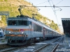 La BB 22332 delle SNCF, titolare del primo convoglio Mosca-Nizza sulla tratta da Ventimiglia a Nizza. (Ventimiglia, 25/09/2010; Â© Jacopo Raspanti / tuttoTreno)