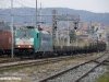 La'rrivo del treno da Chiasso con i carri per il peso frenato trainato dalla E 483 010NC di Nord Cargo. (28/10/2010; Â© Jacopo Raspanti / tuttoTreno)