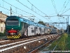 Il TSR R3 009 con la nuova livrea Trenord mentre effettua il Regionale 23280 LodiâSaronno. (Melegnano, 08/07/2011; foto Alessandro Destasi / tuttoTreno)