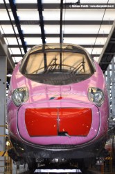 L'ETR 610 03 in livrea "Frecciarosa", presentato stamane a Roma Termini. (30/09/2010; foto Stefano Patelli/ tuttoTreno)