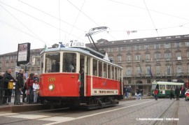 L'inaugurazione della linea 7 della rete tranviaria di Torino espletata con tram storici. (Torino, 27/03/2011; © Angelo Nascimbene / tuttoTreno)